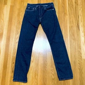 Levi Strauss Straight leg jeans💙🤍